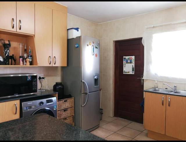 3 BEDROOM CLUSTER FOR SALE IN NORTH RIDING